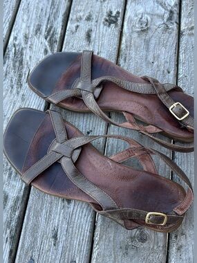 Clarks Women's Brown Leather Slingback Sandals